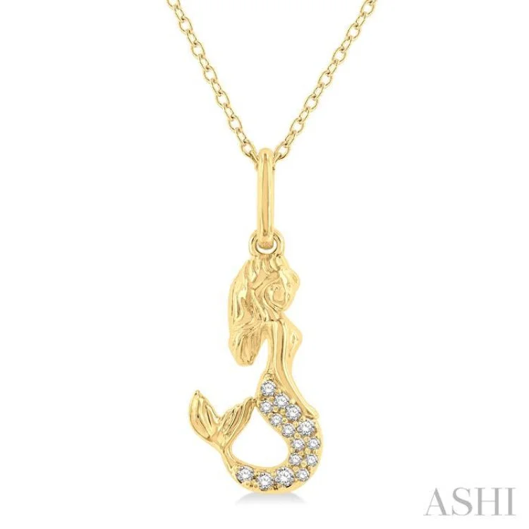 1/20 ctw Petite Mermaid Round Cut Diamond Fashion Pendant With Chain in 10K Yellow Gold