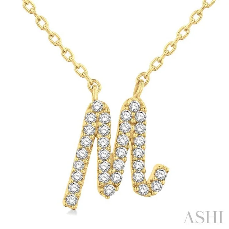 1/10 Ctw Initial 'M' Calligraphy Round Cut Diamond Fashion Pendant With Chain in 10K Yellow Gold