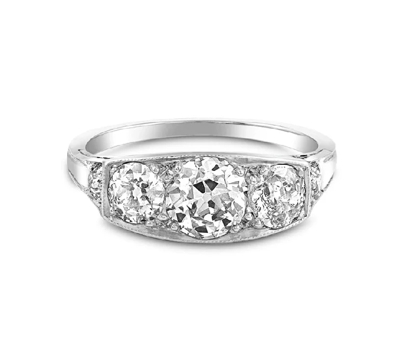 18k White Gold Estate 1921 Mine Cut Diamond Ring