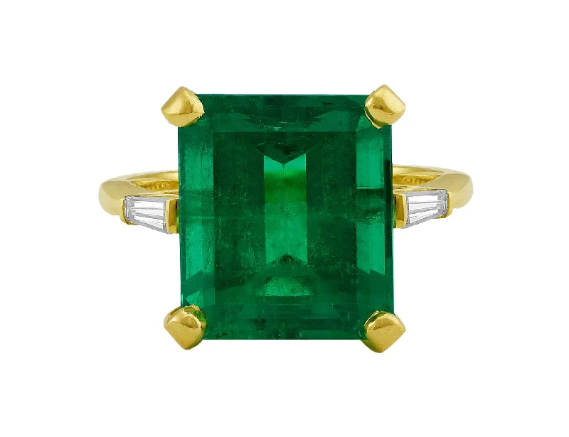 Estate 8.83ct Emerald & Diamond Ring