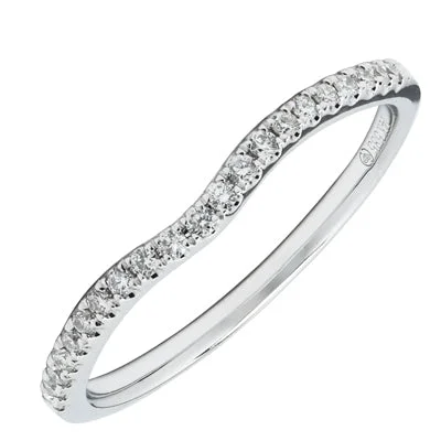 Diamond Curved Wedding Band in 14kt White Gold (1/7ct tw)