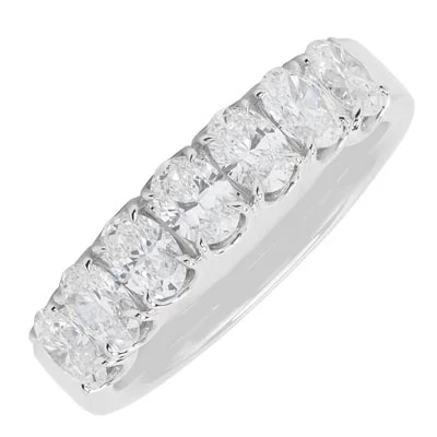 Memoire Geo Arts Oval Diamond Band in 18kt White Gold (1 1/3ct tw)