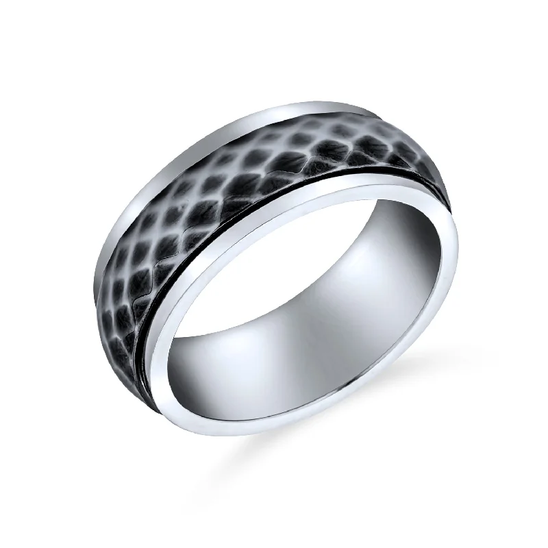 Men's Faceted Diamond Cut Wedding Band Ring Oxidized Titanium Spinner Rings 8MM