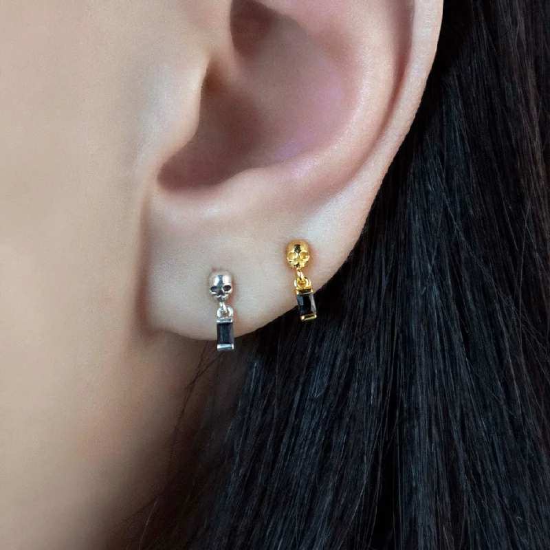 BEAUX. Tiny Skull & Black Spinel Stud Earrings - Gold