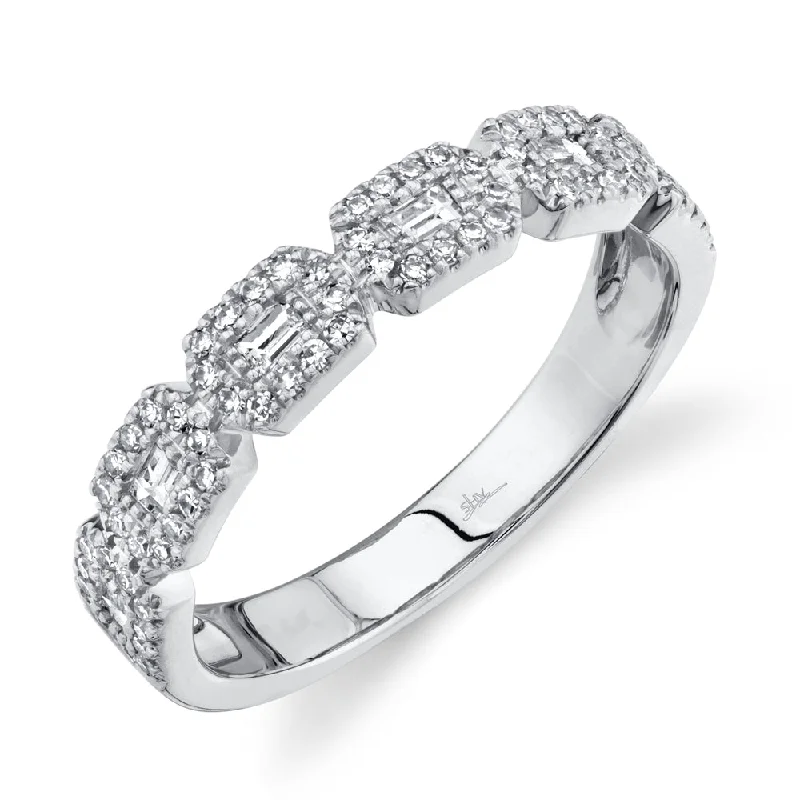 0.46CT 14K W/G DIAMOND BAGUETTE RING